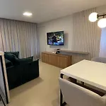 Lindíssimo apt no último andar no CENTRO de FOZ com vista INCRÍVEL